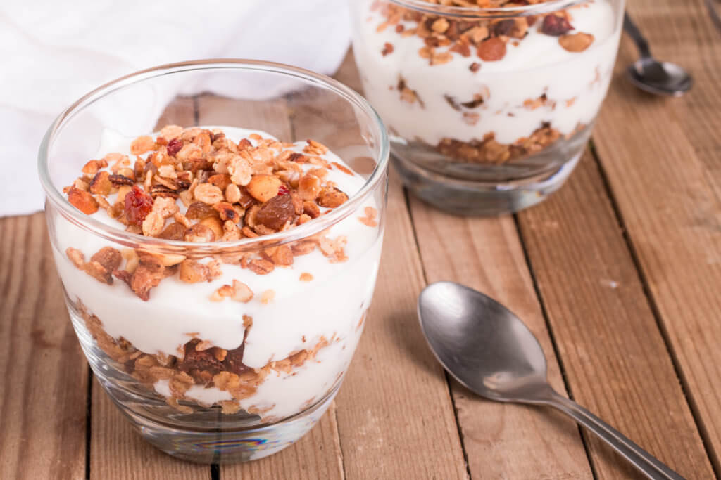 yogurt and granola for strength training
