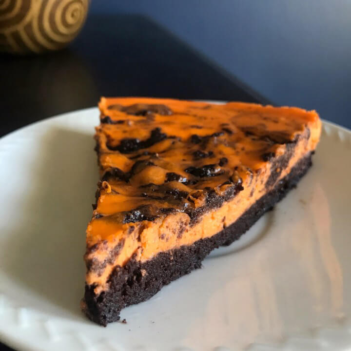keto halloween brownie cheesecake