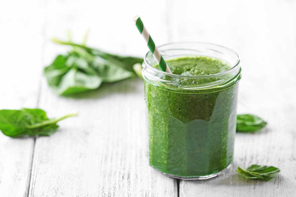 Healthy Recipes - Green Breakfast Smoothie - Xperience Fitness