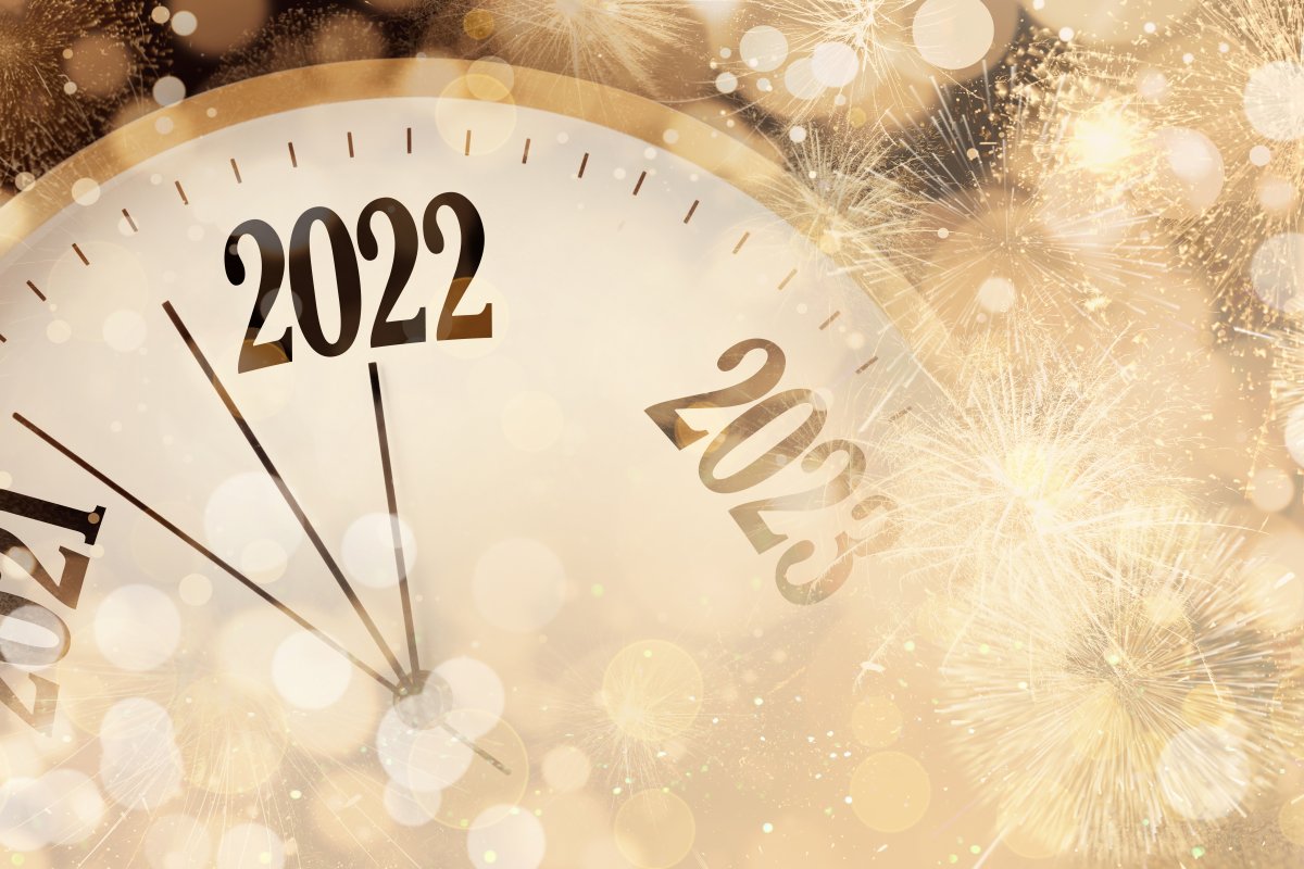 Часы новый год 2023